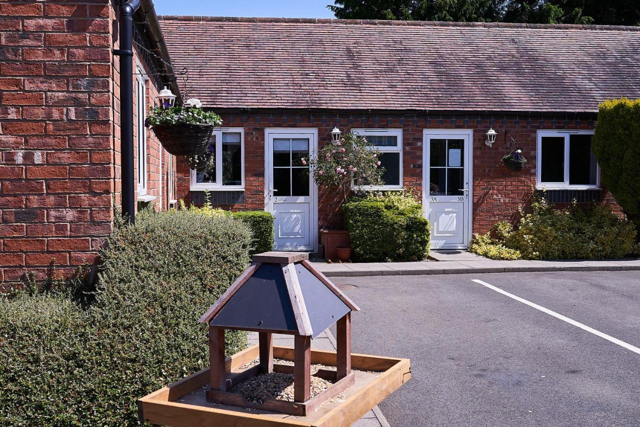 The Tap House Motel Ashby-de-la-Zouch Bagian luar foto